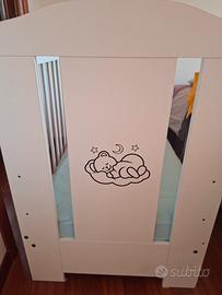 Lettino completo con sponde e materasso