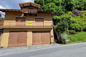 Casa Singola a Quarna Sotto