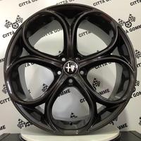 Cerchi in lega Alfa Romeo Giulia da 19 Dopp Misura