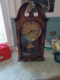 Orologio a pendolo da muro  Mauthe