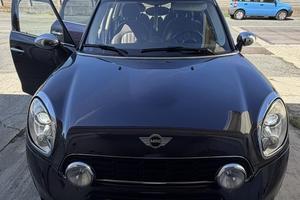Mini cuper contryman 1.6 benzina 184 cavalli