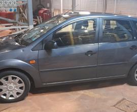 FORD Fiesta 1.4 cdti 5ª serie - 2005