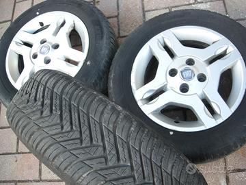 Cerchi e gomme NELLA LISTA che è sempre aggiornata