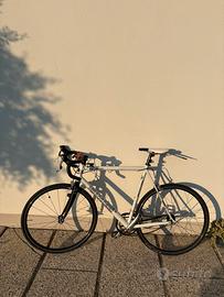 CANNONDALE R800 CAAD 4 tg. 57