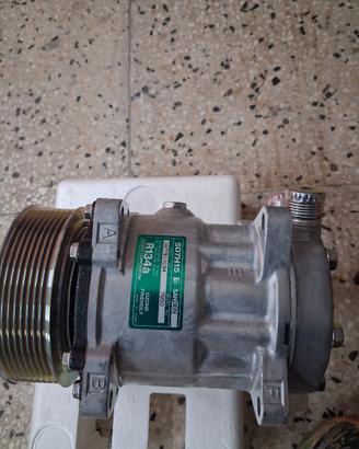 Compressore AC SANDEN SD7H15