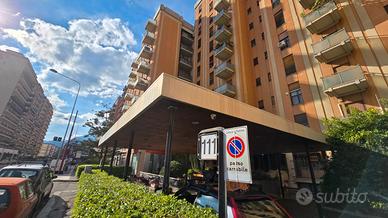 Appartamento in prestigioso edificio condominiale