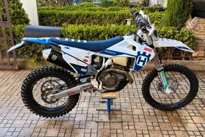 moto enduro husqvarna fe 450 350 250  MOTARD