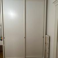 Armadio nuovo con cassettiera interna