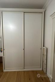 Armadio nuovo con cassettiera interna