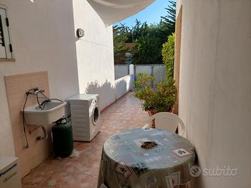 SUL MARE Monolocale clima-lavatrice-p.auto