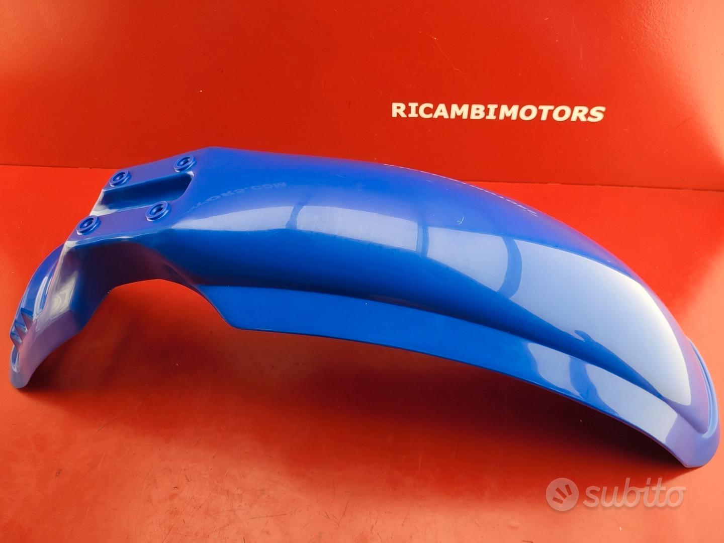 Plastiche Laterali Portanumero Per Yamaha XT 600 1987-1990 (2KF) - Colore Blu, Made In Italy