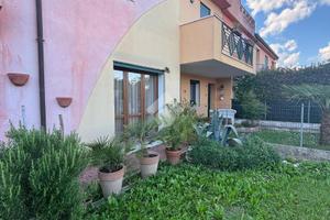 VILLA A SCHIERA A VESCOVANA