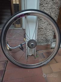 ruota shamal campagnolo posteriore 9v