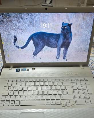 SONY Vaio PCG91211m Upgrade portatile 17" Core i7 