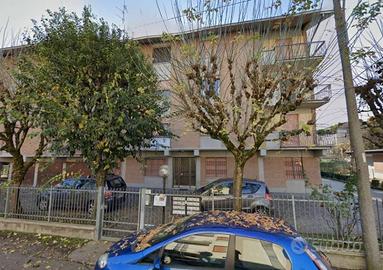 Appartamento di 87 m² con 5 locali e box auto a Ca