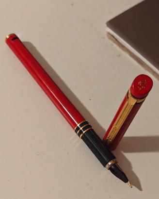 Penna stilografica Ferrari x Cartier
