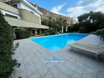 Villa di pregio con piscina - partanna mondello