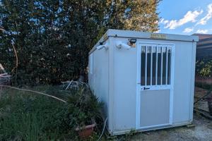 Box coibentato magazzino/ufficio