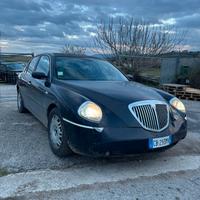 Disponibili ricambi Lancia Thesis .