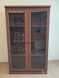 vetrina in legno - credenza