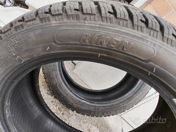 4 Pneumatici invernali 205/50 R17