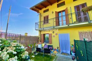 SEMINDIPENDENTE IN BORGATA ROSSIGNOLI CON DOPPIO B