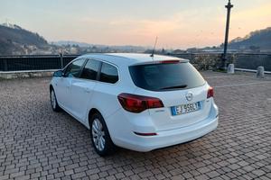 Opel Astra 2012 220.000km 110cv
