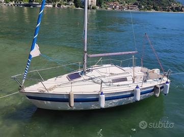 Barca a vela Deateti 6 con posto barca