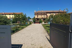 CASA INDIPENDENTE TRICAMERE CON GIARDINO - OTTI...