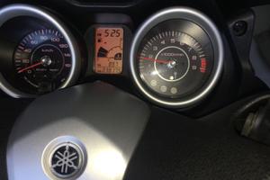 Yamaha X MAX 250