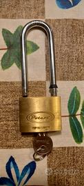 Lucchetto ad arco Potent 2700B Iin ottone