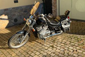 Suzuki Intruder 600 1995