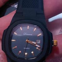 orologio uomo a quarzo nuovo 