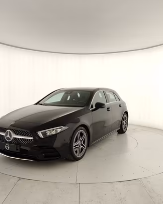 MERCEDES-BENZ A 180 Premium auto