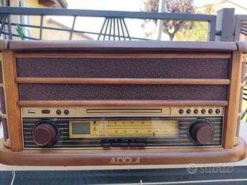 Audiola stereo con cd, musicassette e dischi