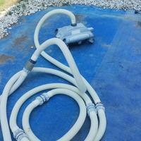 pompa e robot per piscina