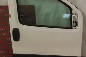 Portiera Anteriore DX Fiat Fiorino Colore Bianco