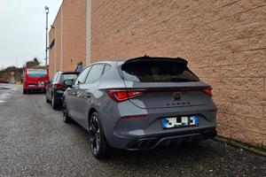 Cupra Leon 1.5 eTsi 150 CV DSG *incluso scarico