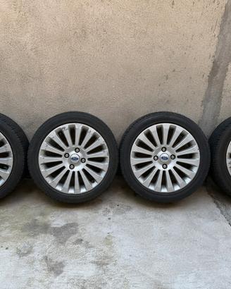 Cerchi Ford 16  +  pneumatici 