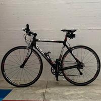 Bicicletta da corsa usata Kuota Kharma in carbonio