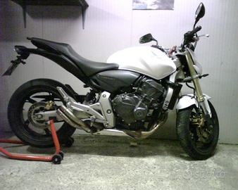 Honda hornet 2009