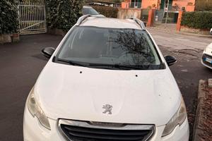 privato vende Peugeot 2008