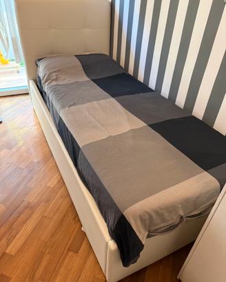 Letto singolo in ecopelle con contenitore