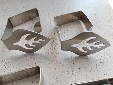 Accessorio tovaglia set 4 pezzi acciaio forma fogl