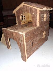 Casa a 2 piani con 3 piani per roditori.