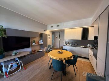 Appartamento di 81 m² con 3 locali e box auto a Mo