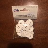 Bottoni bisnchi articolo decorativo