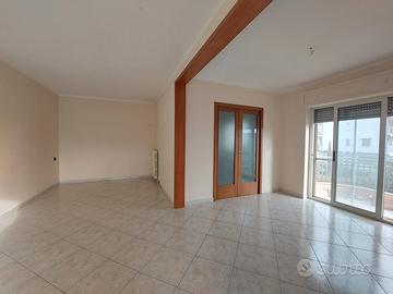 Appartamento con spazio esterno