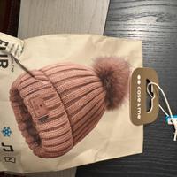 Cappello con cuffie wireless