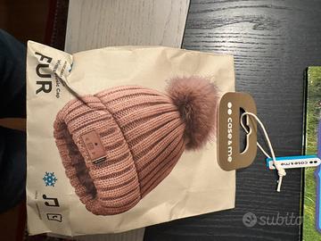 Cappello con cuffie wireless